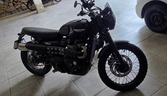 TRIUMPH STREET SCRAMBLER TRIUMPH STREET SCRAMBLER